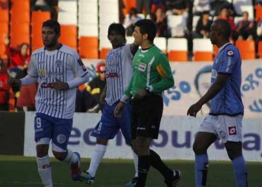 Godoy Cruz 2 – Belgrano 1: mucha garra y poco fútbol