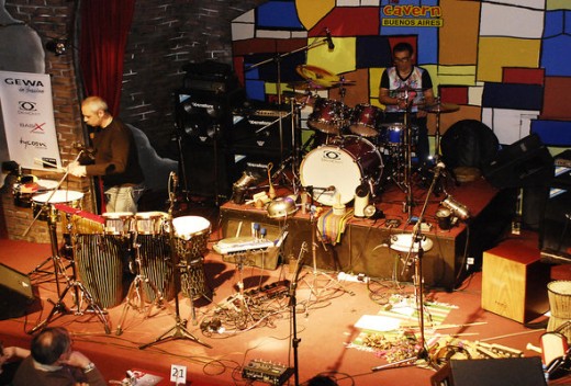 «No necesitamos un instrumento para hacer música»