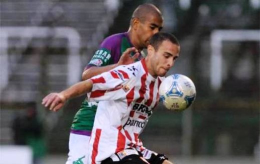 Ferro 1 – Instituto 1: reaccionó a tiempo y se trajo un punto