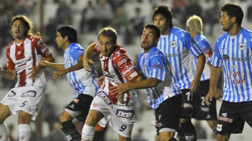 Instituto 0 – Gimnasia (J) 1: ¡no termina esta pesadilla, Gloria!