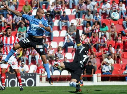 Belgrano no supo liquidarlo y empató 1 a 1 con Unión en Santa Fe