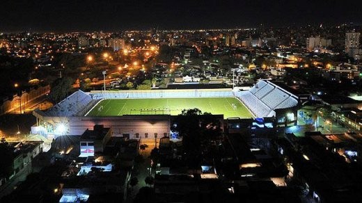 Finalmente, Belgrano recibirá a Vélez en el Gigante de Alberdi