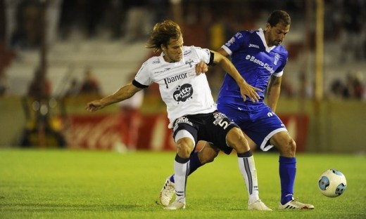 Talleres un subibaja: volvió a jugar mal y cayó 2 a 0 ante Huracán