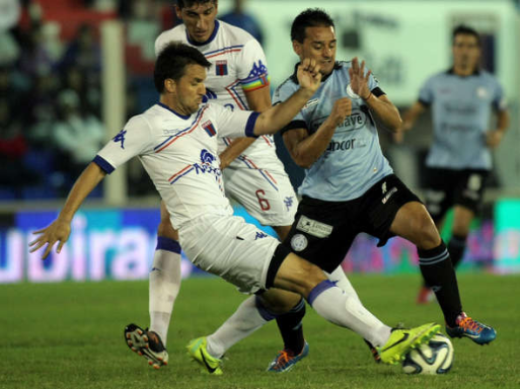 Tigre 2 – Belgrano 1: el celeste no se copa