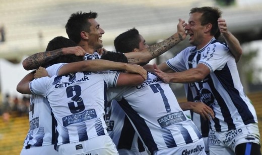 Talleres jugó un gran partido y venció a Ferro (GP) por 4 a 0