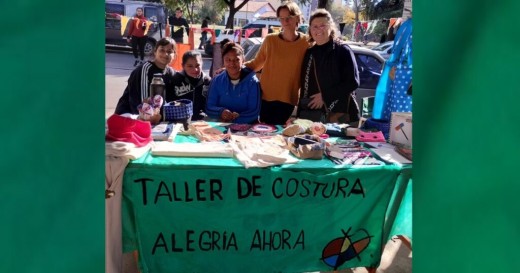 89. Manos con Amor