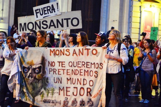 Movilización contra el uso de agrotóxicos y Monsanto