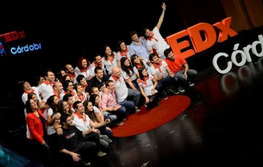 La curiosidad se ve, se lee y se siente: experiencia TEDxCórdoba 2013